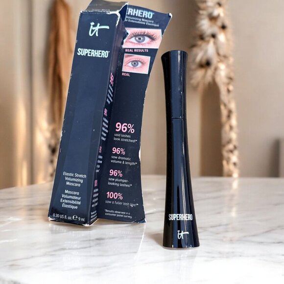 IT Cosmetics NEW Superhero Elastic Stretch Volumizing Mascara in Super Black - Picture 5 of 6